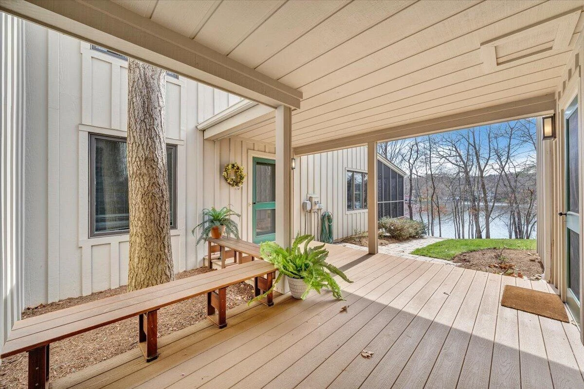 232 Peninsula DR - Photo 14