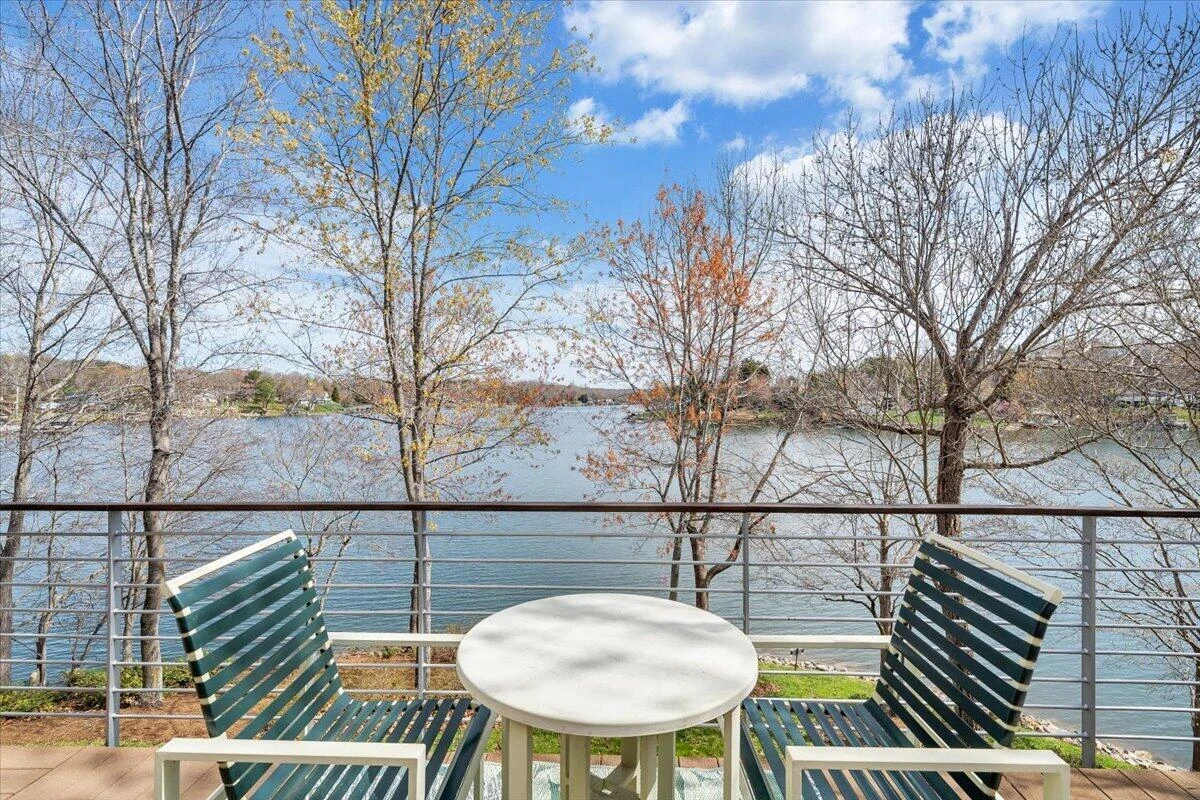 232 Peninsula DR - Photo 59