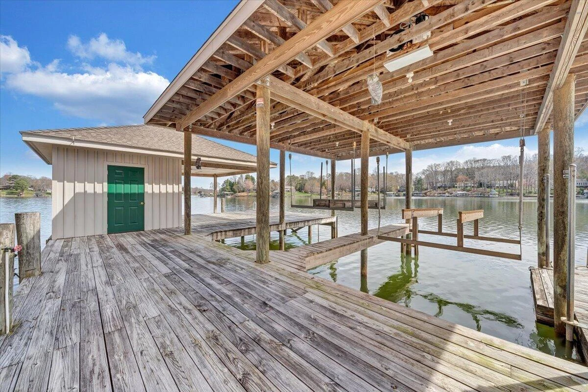 232 Peninsula DR - Photo 68
