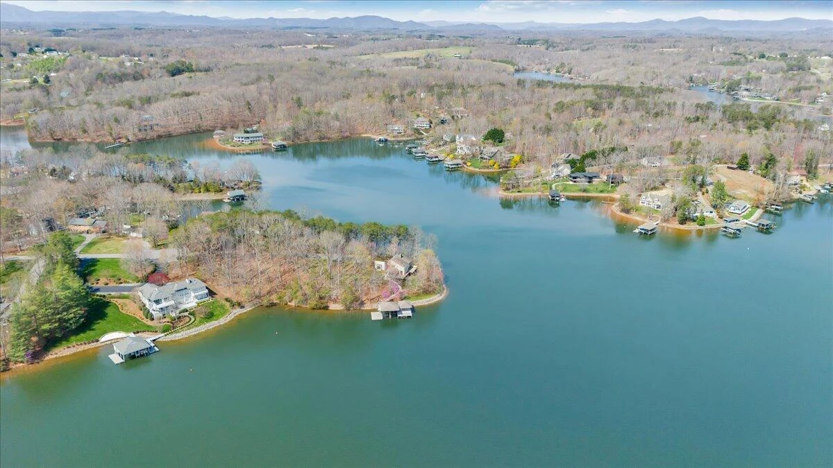 232 Peninsula DR - Photo 89