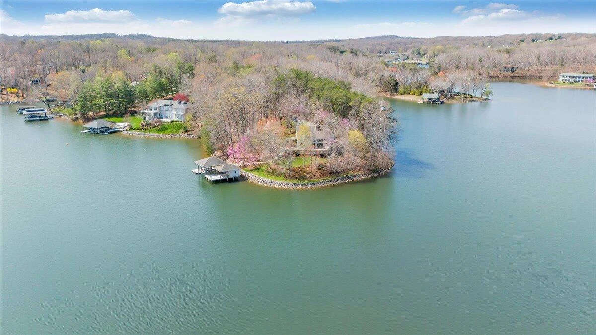 232 Peninsula DR - Photo 96