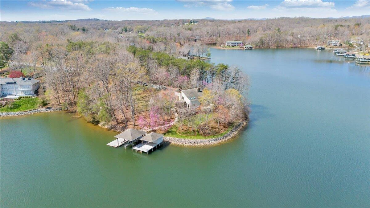 232 Peninsula DR - Photo 97