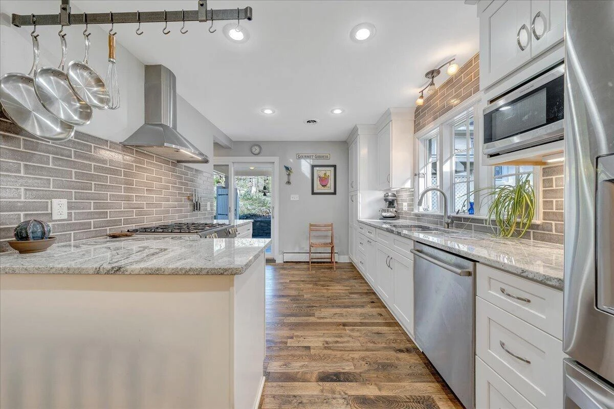2241 Brambleton AVE SW - Photo 24