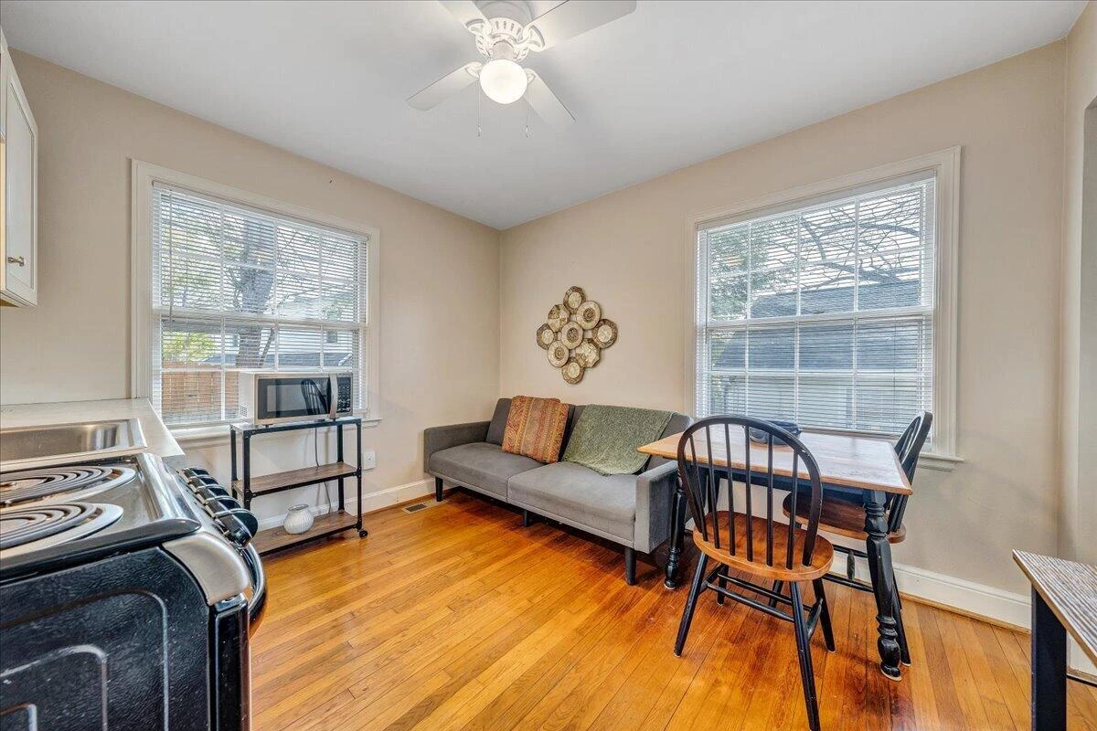 2241 Brambleton AVE SW - Photo 47