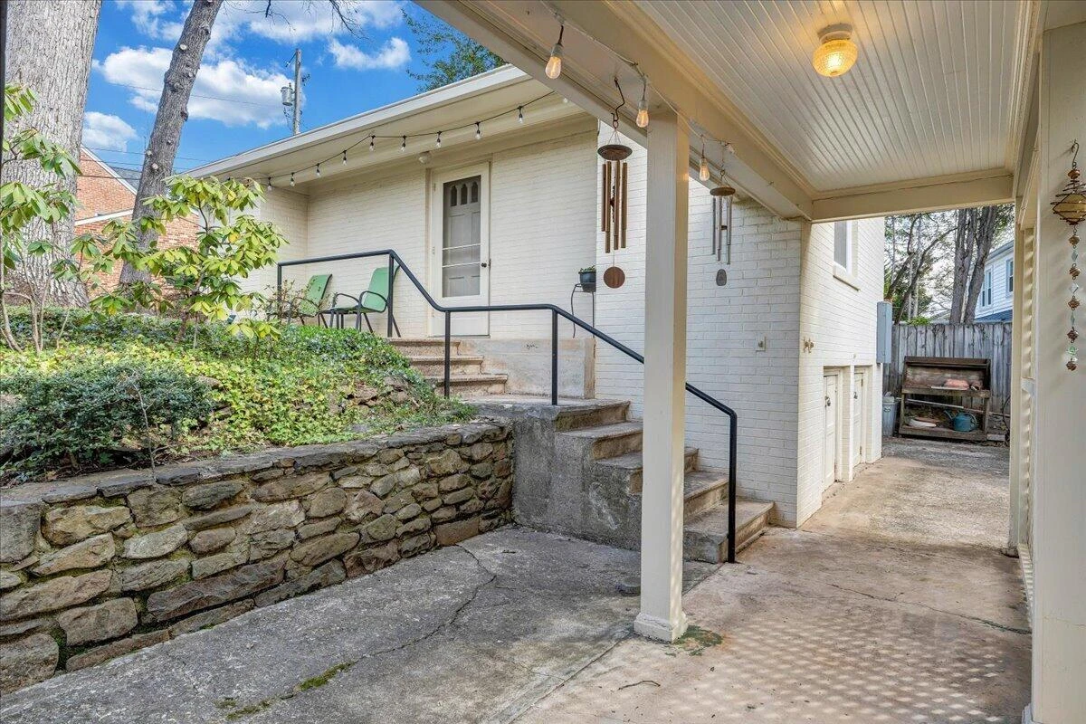 2241 Brambleton AVE SW - Photo 56