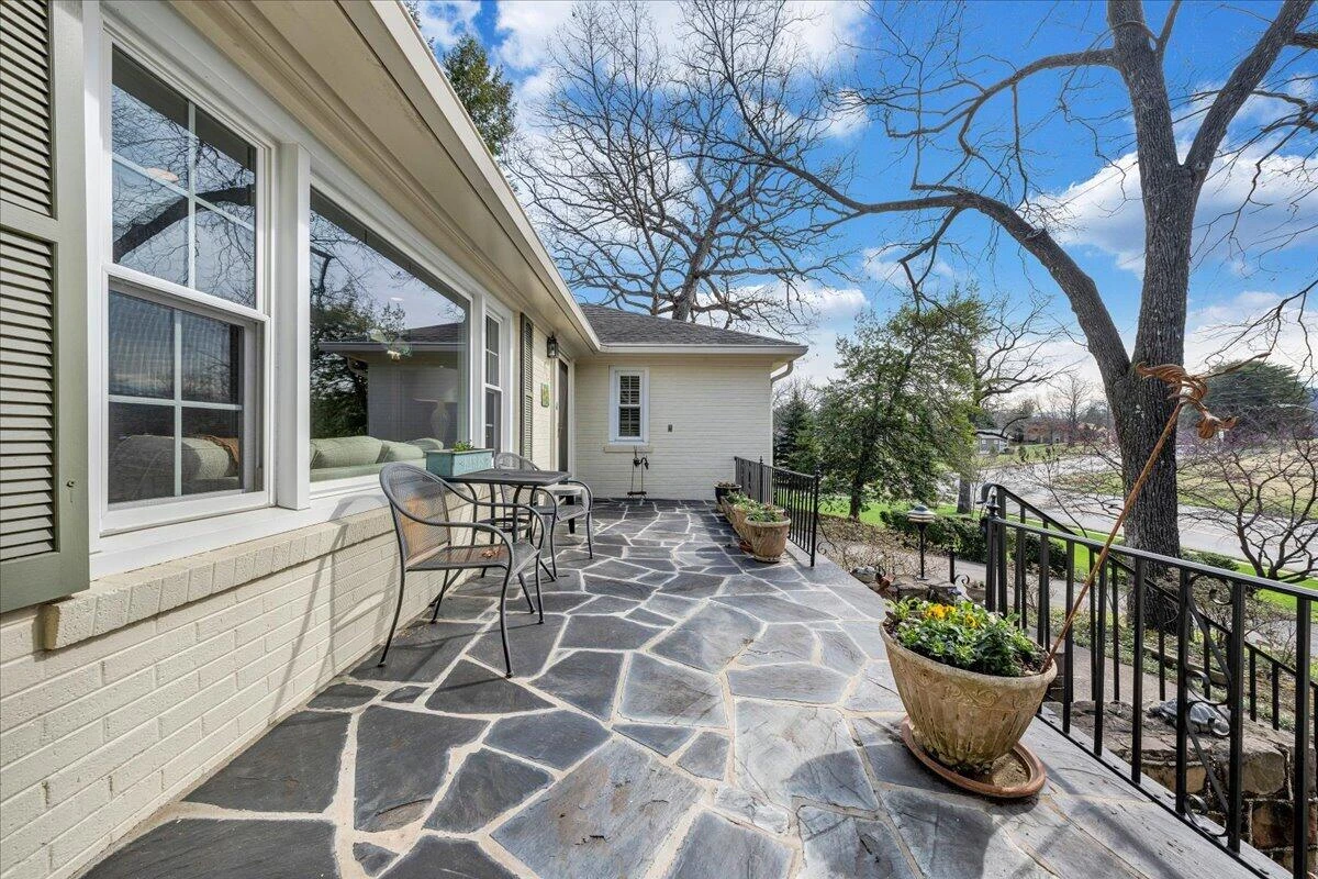 2241 Brambleton AVE SW - Photo 81