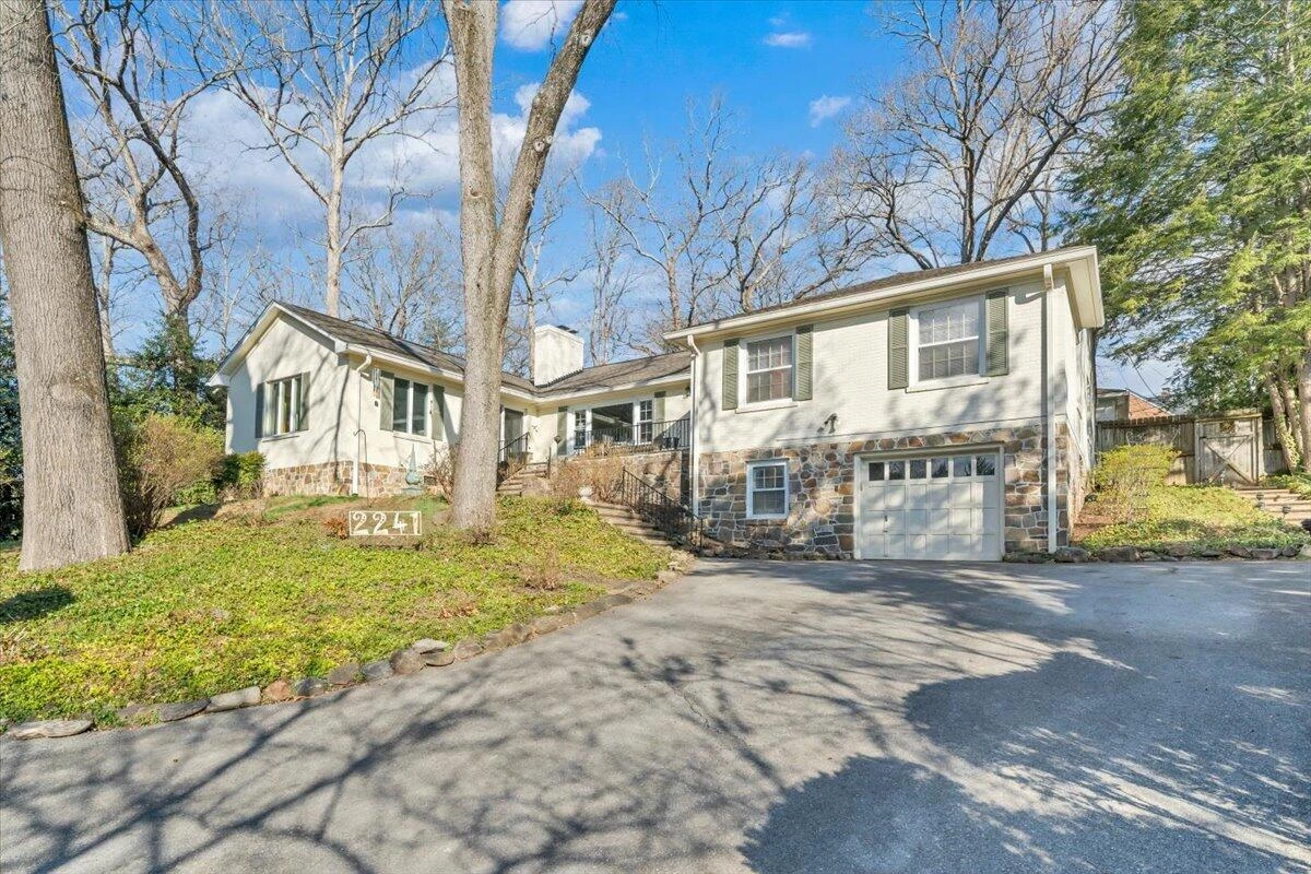 2241 Brambleton AVE SW - Photo 90