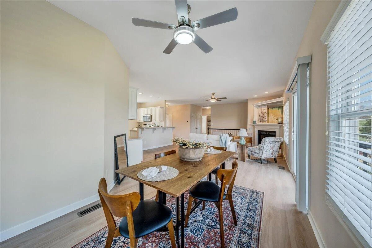 1114 8Th Fairway LN - Photo 11