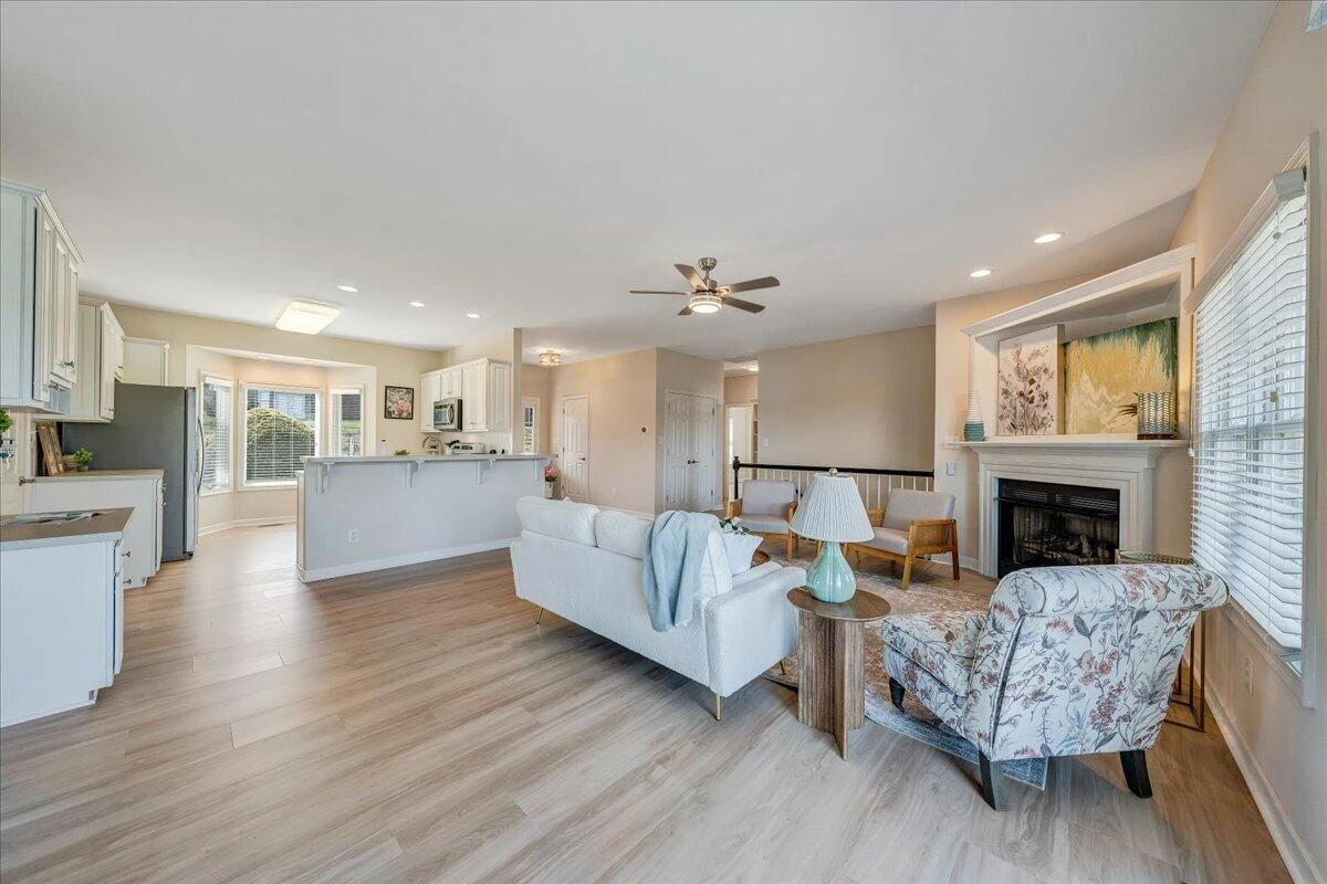 1114 8Th Fairway LN - Photo 5