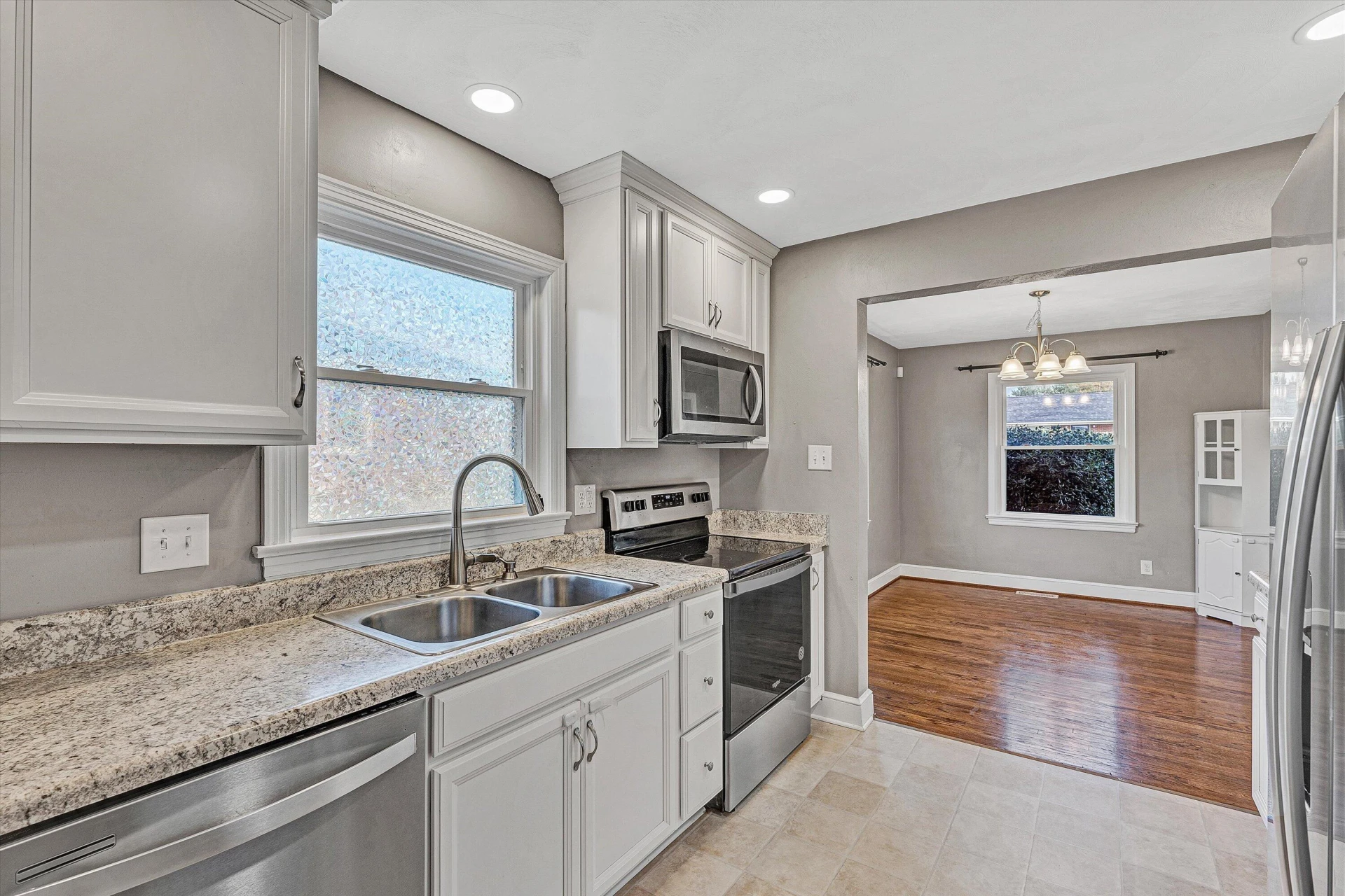 4608 Elva RD NW - Photo 10