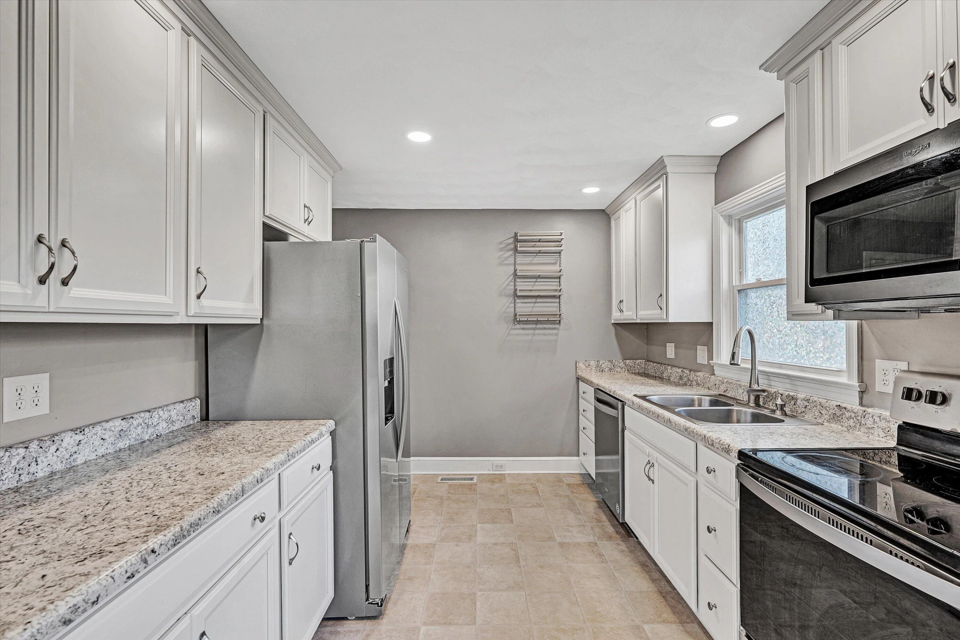 4608 Elva RD NW - Photo 9