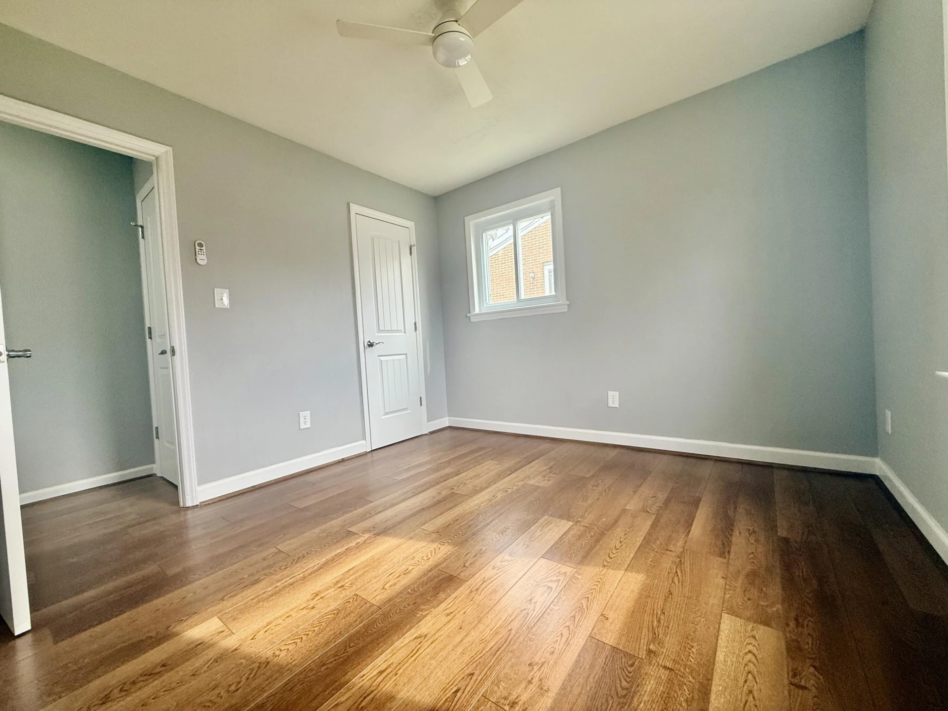 5325 Flagler DR - Photo 10