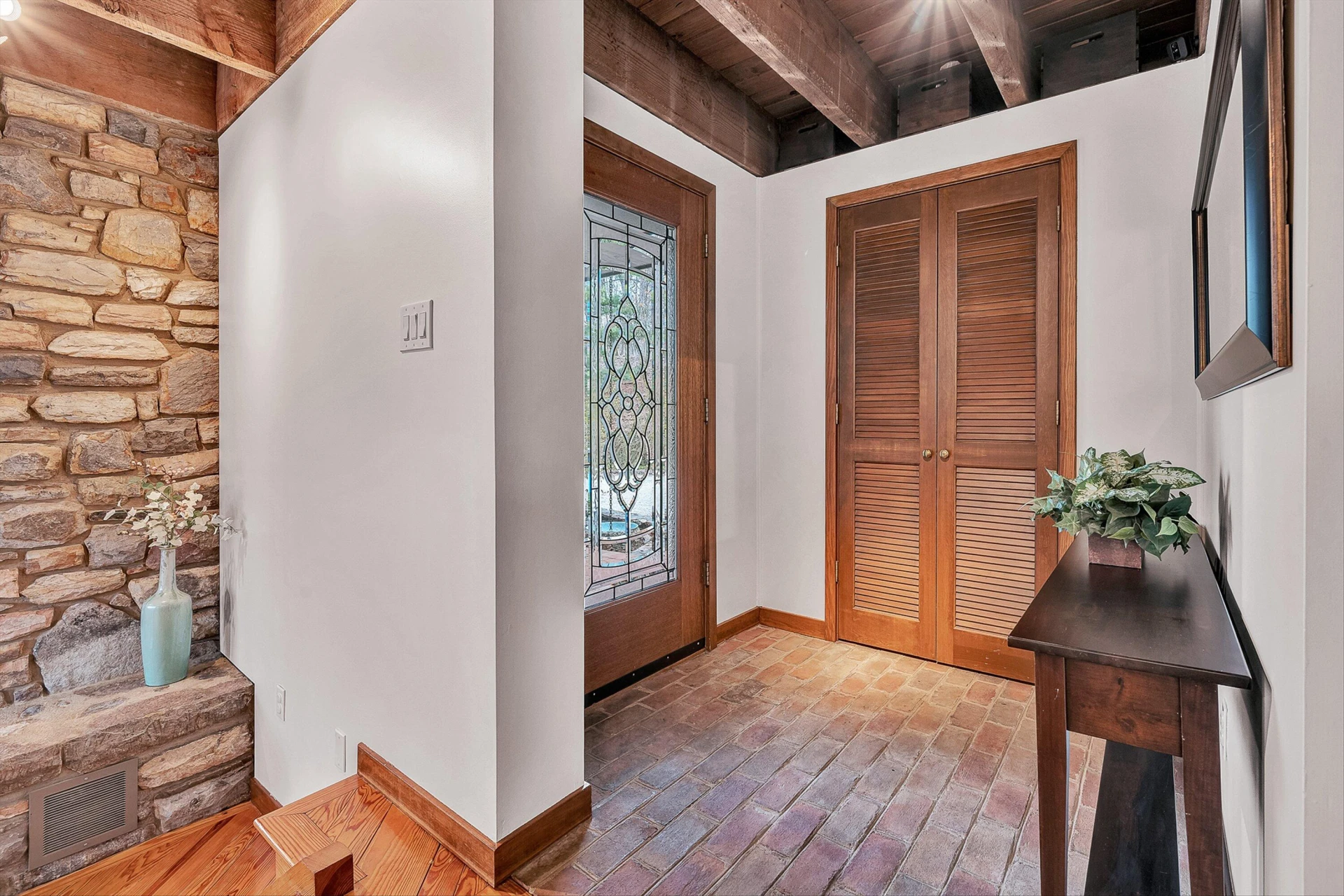 6635 Corntassel LN - Photo 4