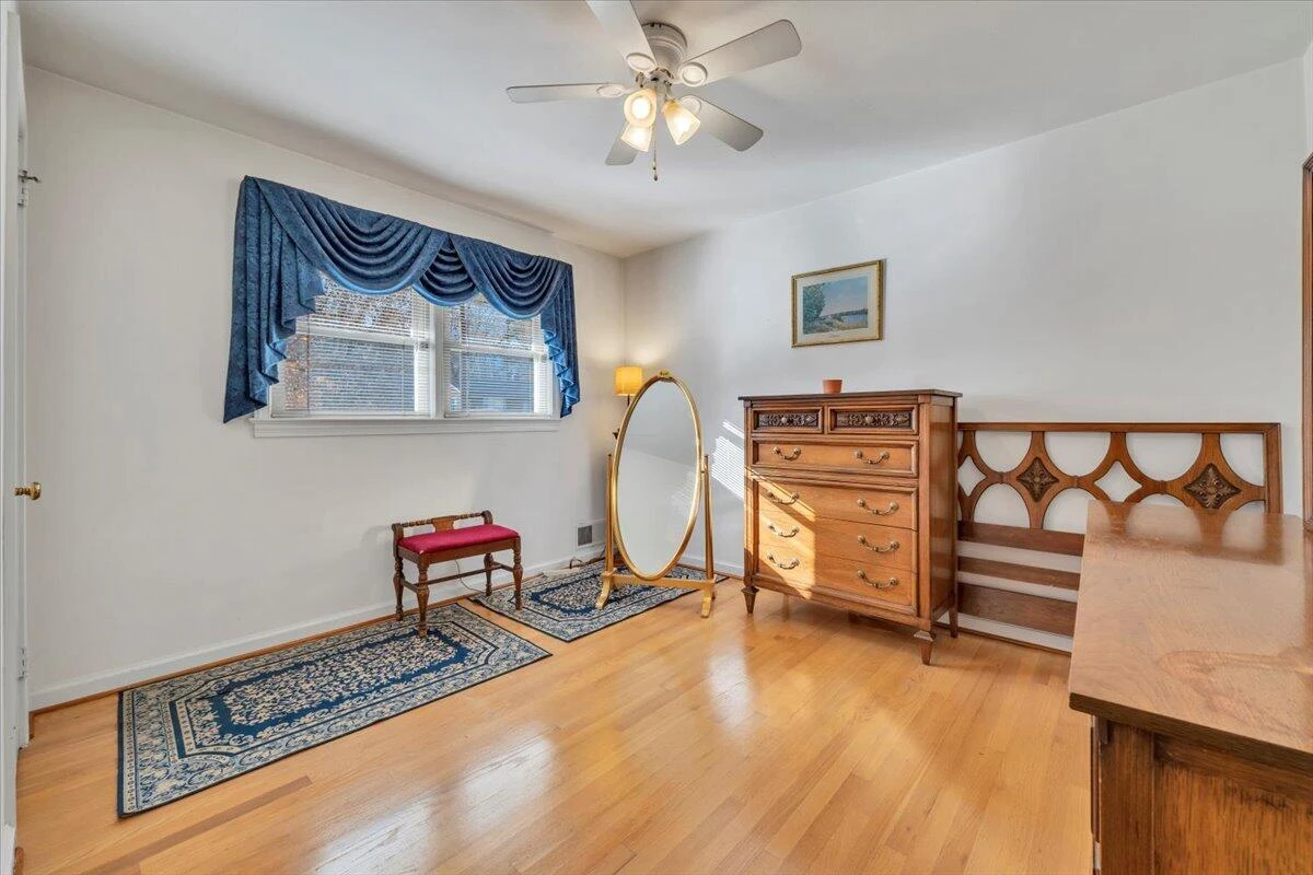601 Fifth ST - Photo 18