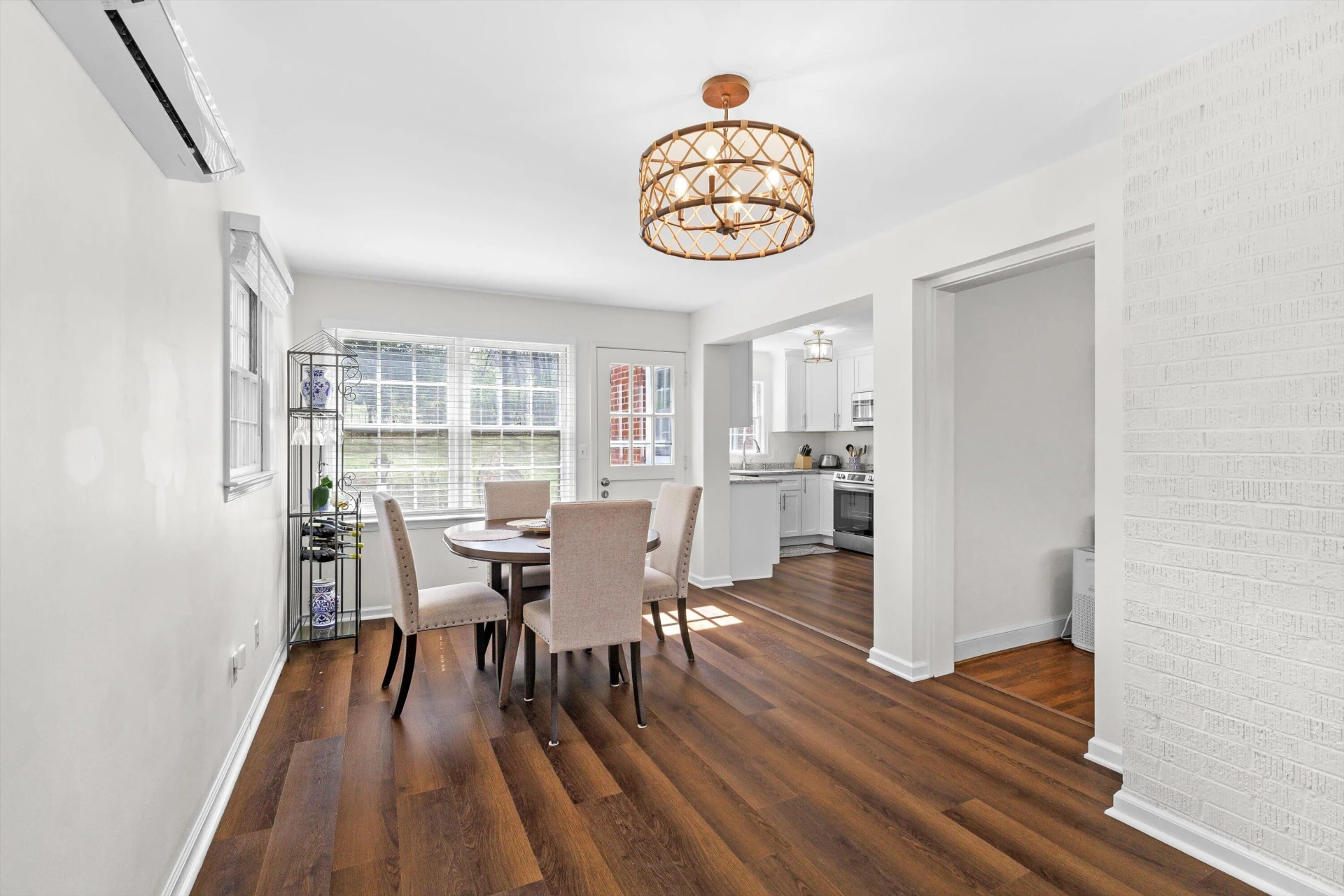 2650 Laburnum AVE SW - Photo 9
