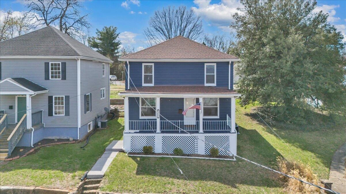 421 Jefferson AVE - Photo 50
