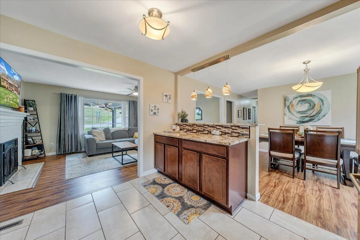 230 Dawnridge DR - Photo 11
