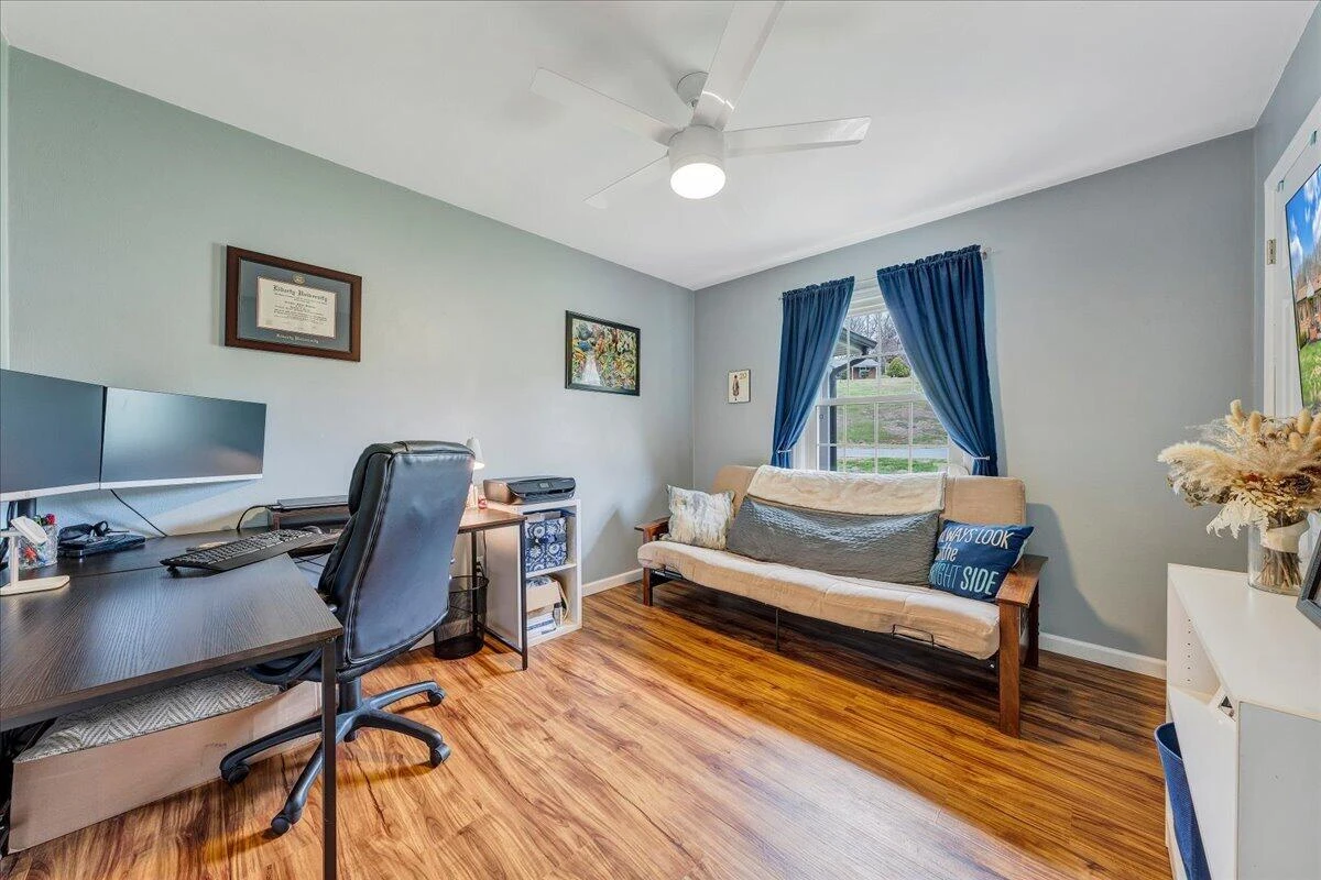 230 Dawnridge DR - Photo 20