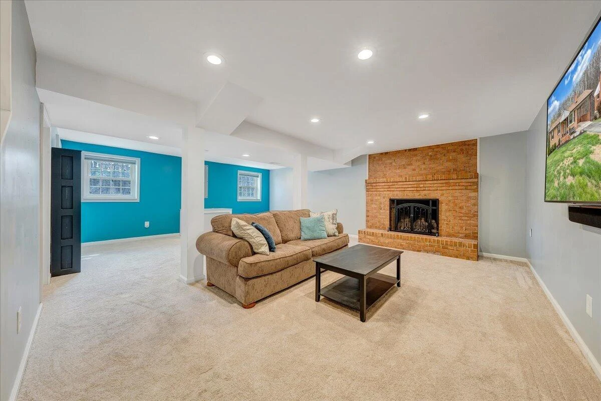 230 Dawnridge DR - Photo 23