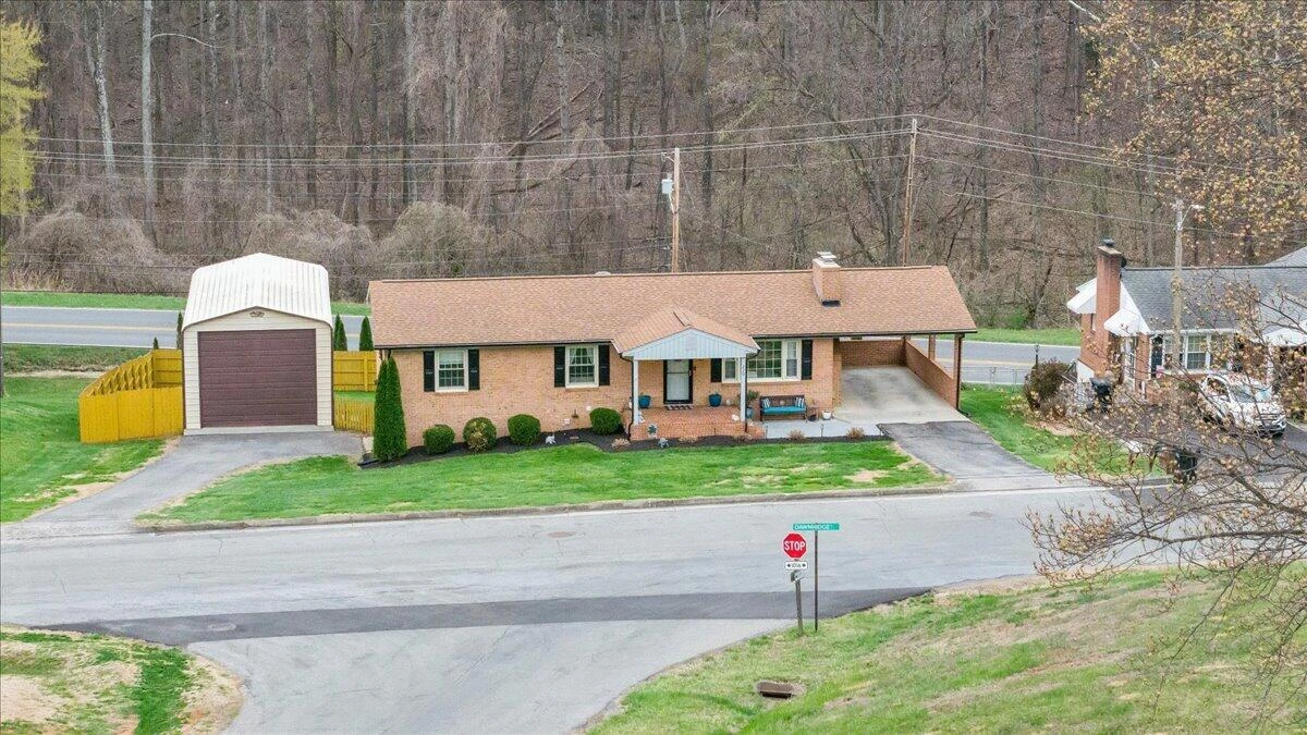 230 Dawnridge DR - Photo 40