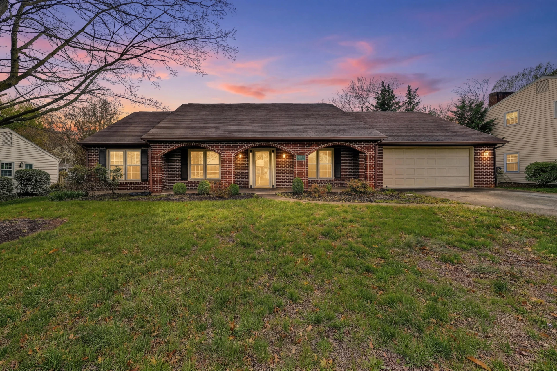1660 Kingsmill DR