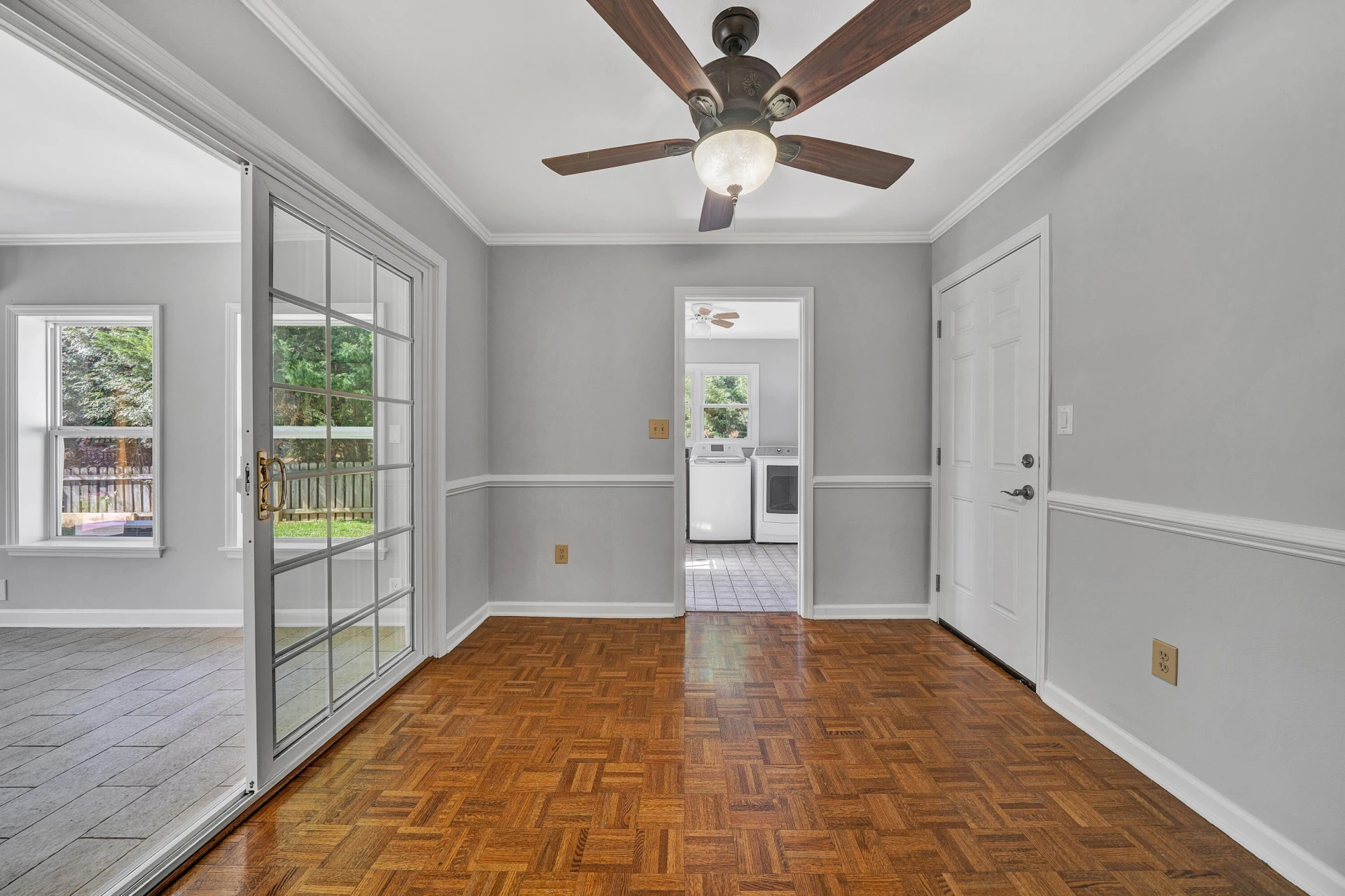 1660 Kingsmill DR - Photo 13