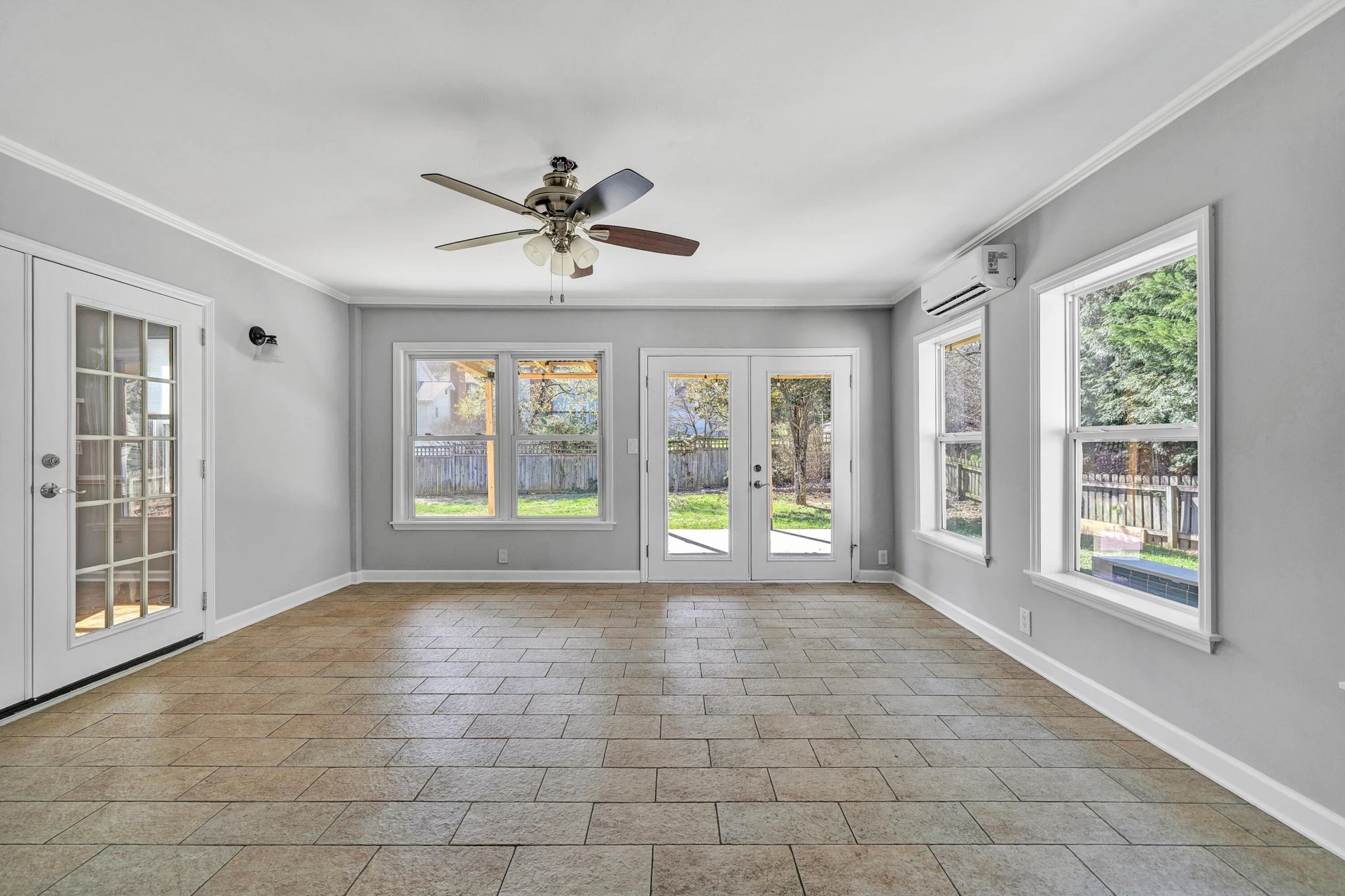 1660 Kingsmill DR - Photo 23