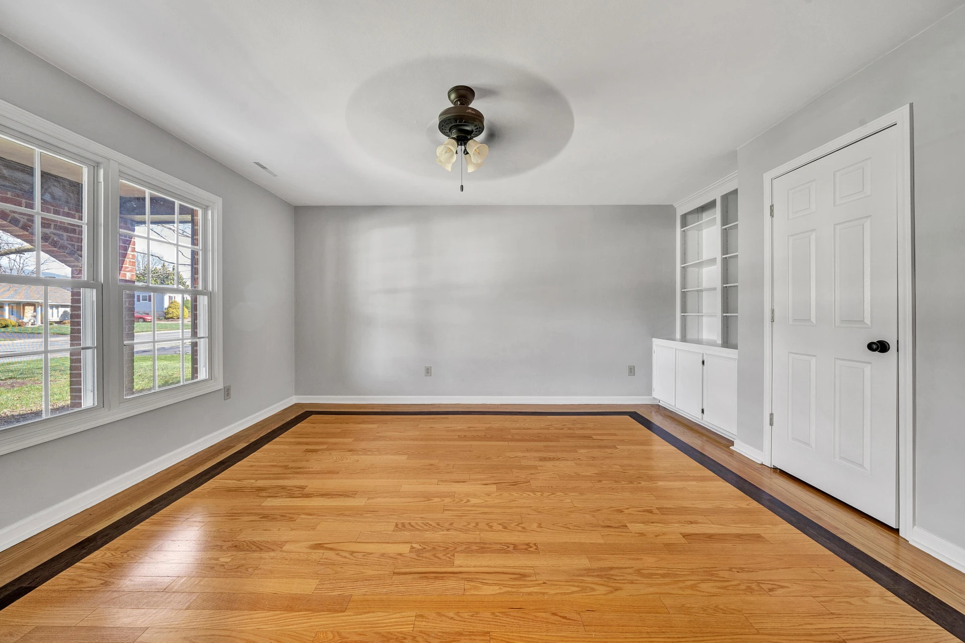 1660 Kingsmill DR - Photo 7