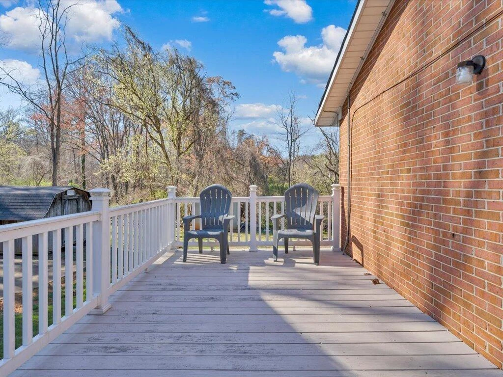 334 Miles RD - Photo 22