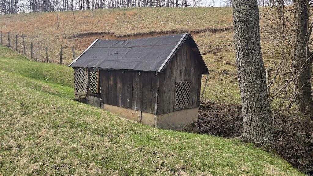 535 Waterworks RD - Photo 18