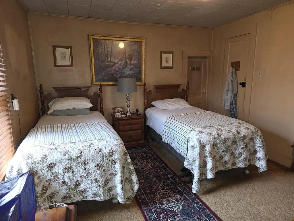 535 Waterworks RD - Photo 4