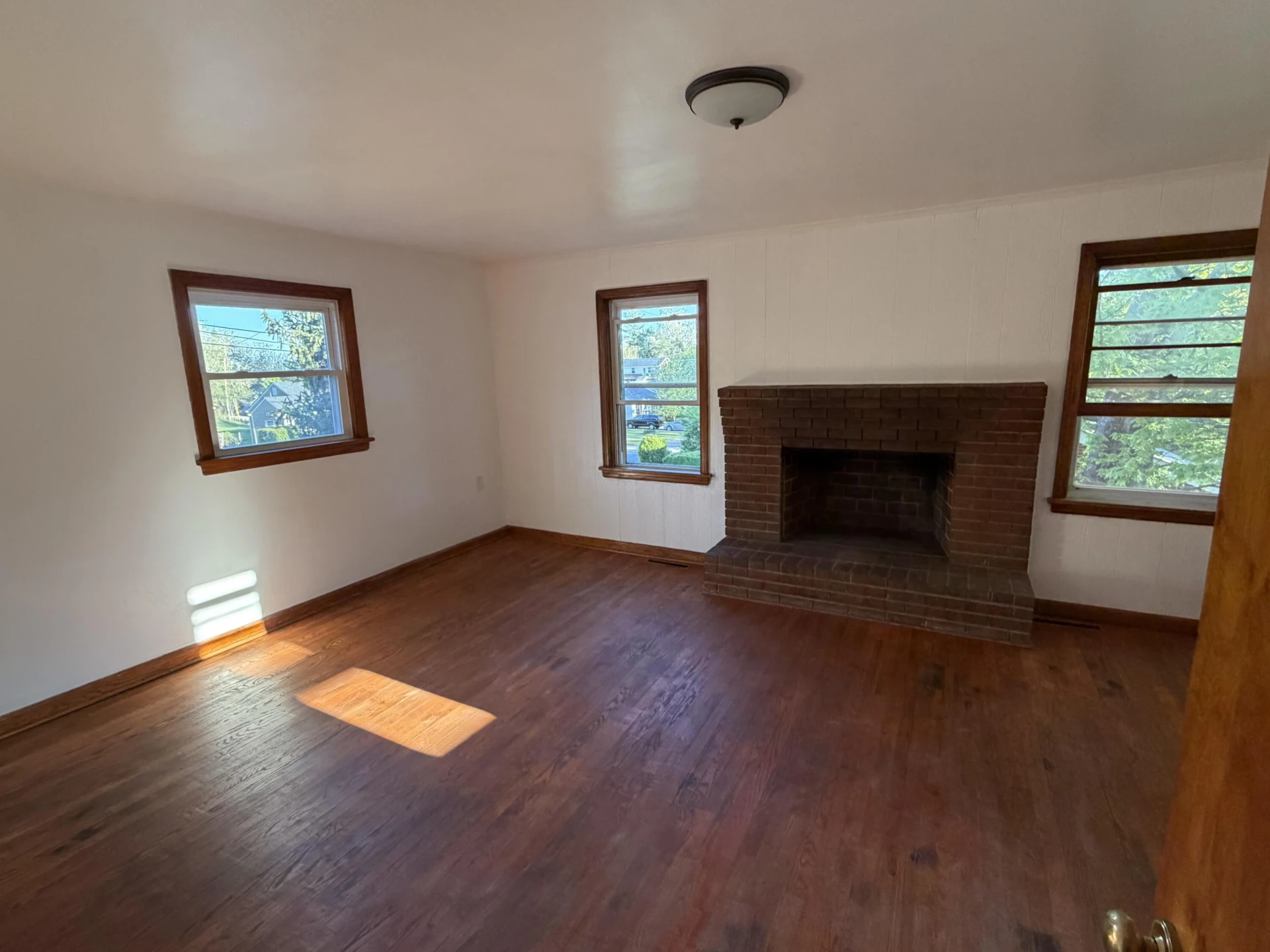 215 Barnett RD NW - Photo 10