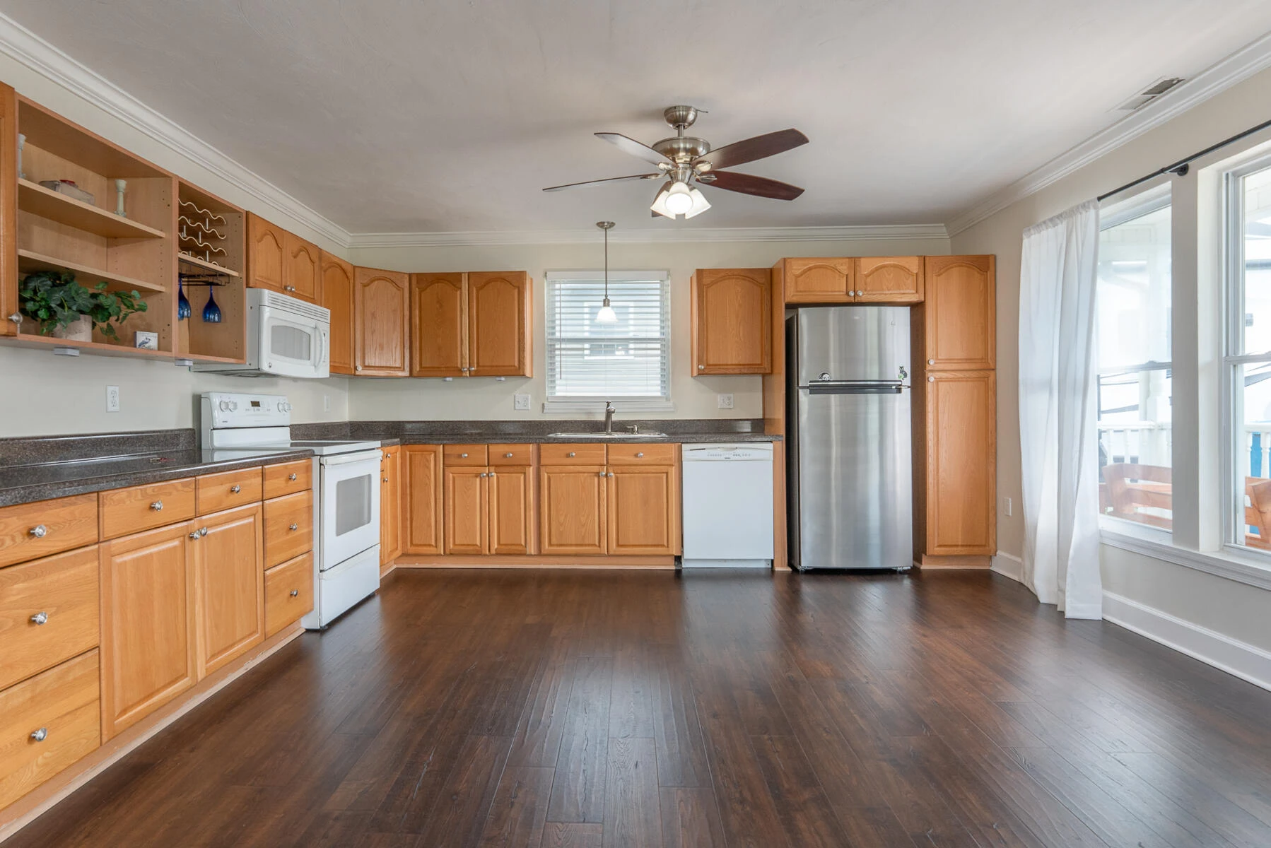1729 Marvin ST SE - Photo 12