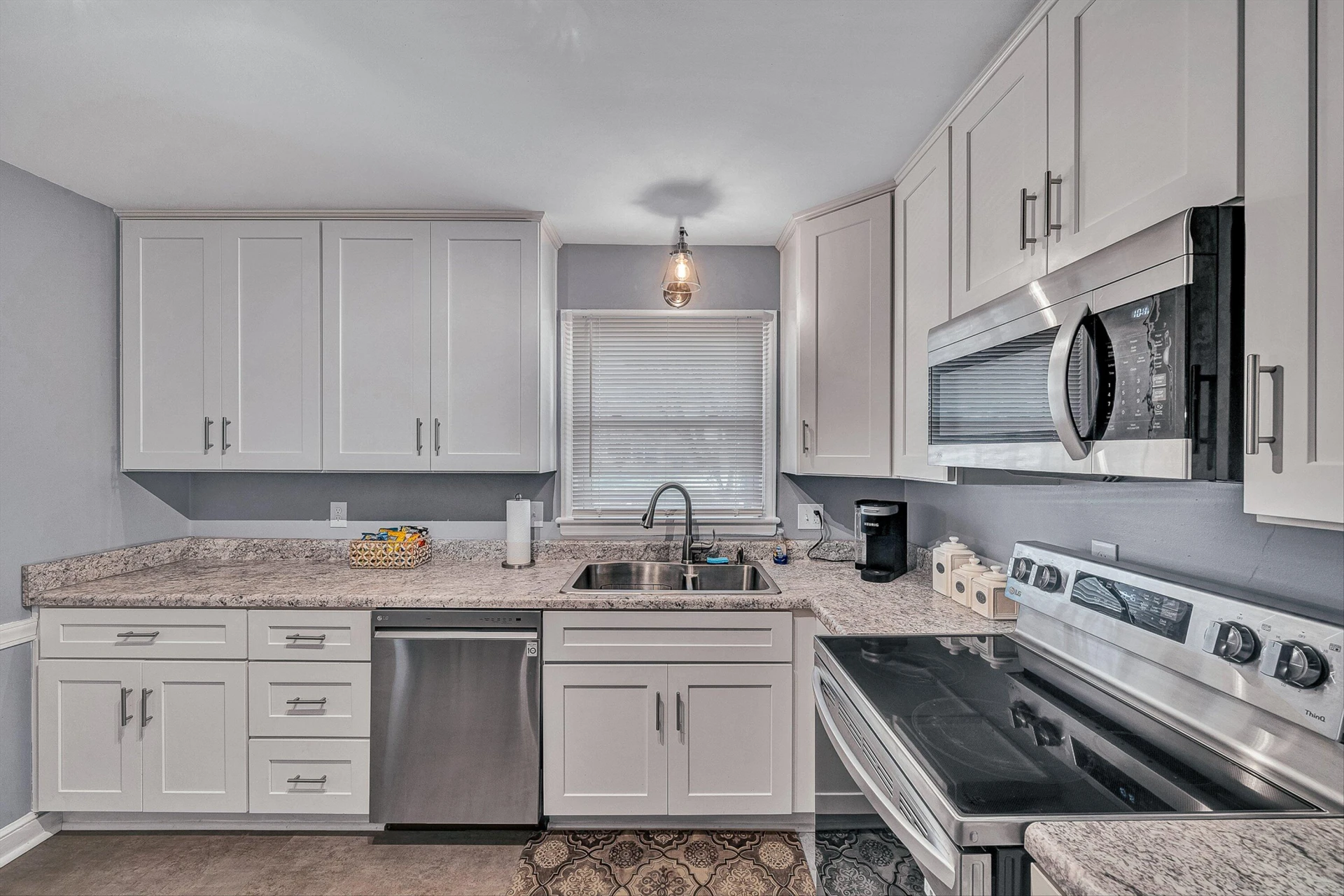 2458 Bermuda RD NW - Photo 12