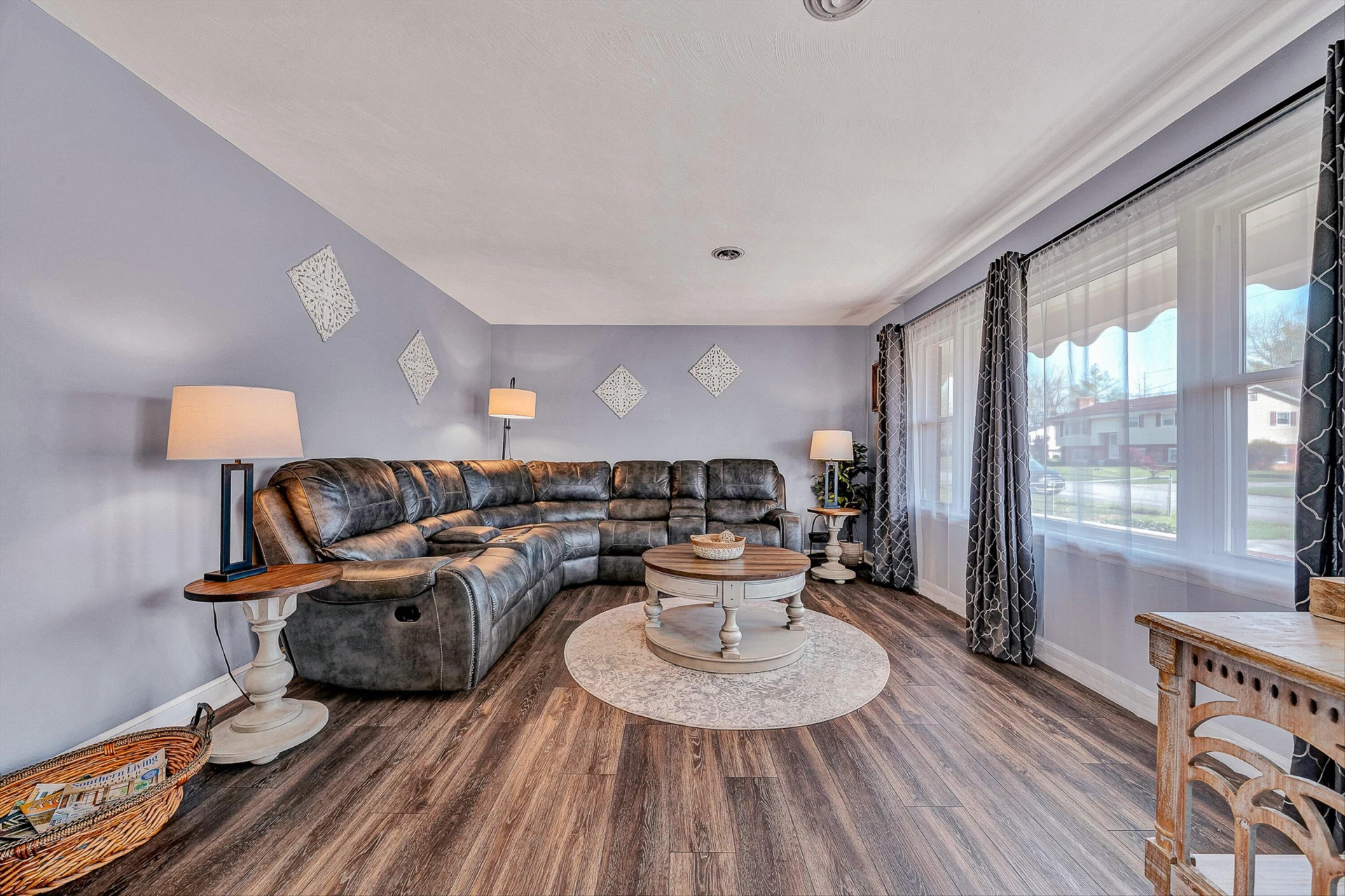 2458 Bermuda RD NW - Photo 8