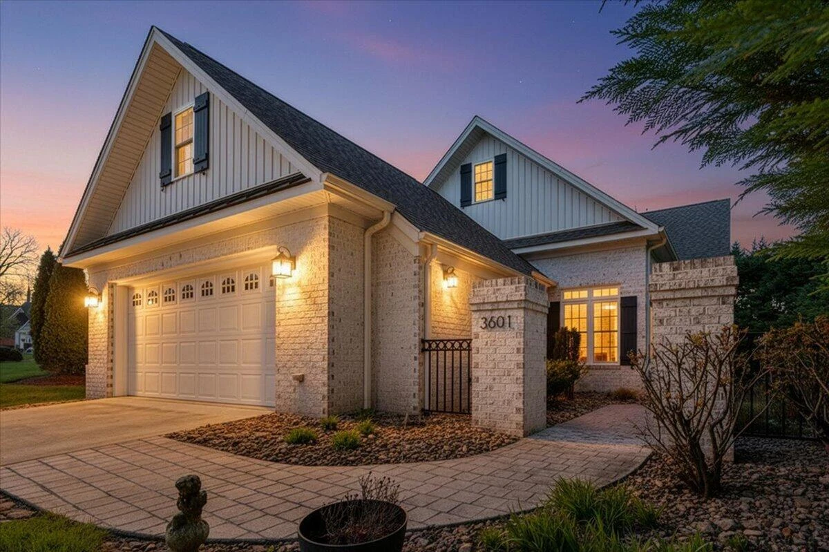 3601 Colonial Court DR