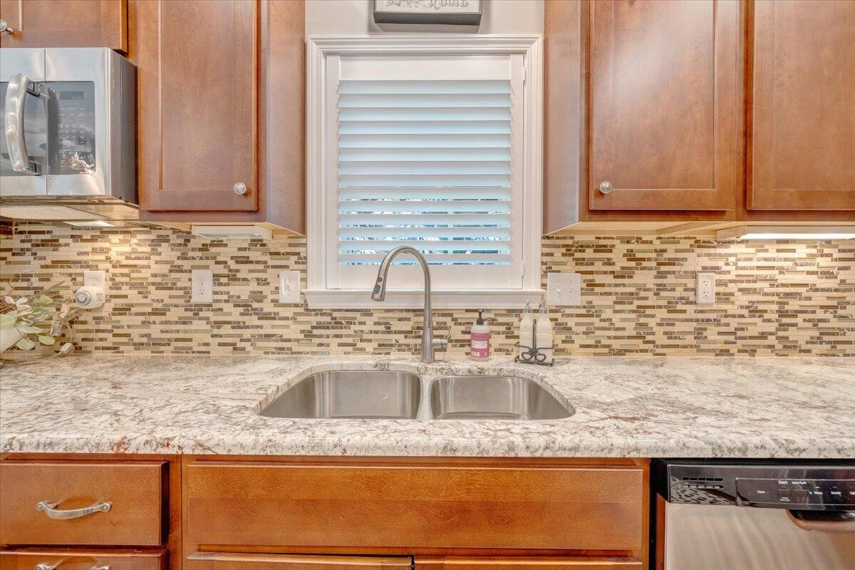 3601 Colonial Court DR - Photo 20