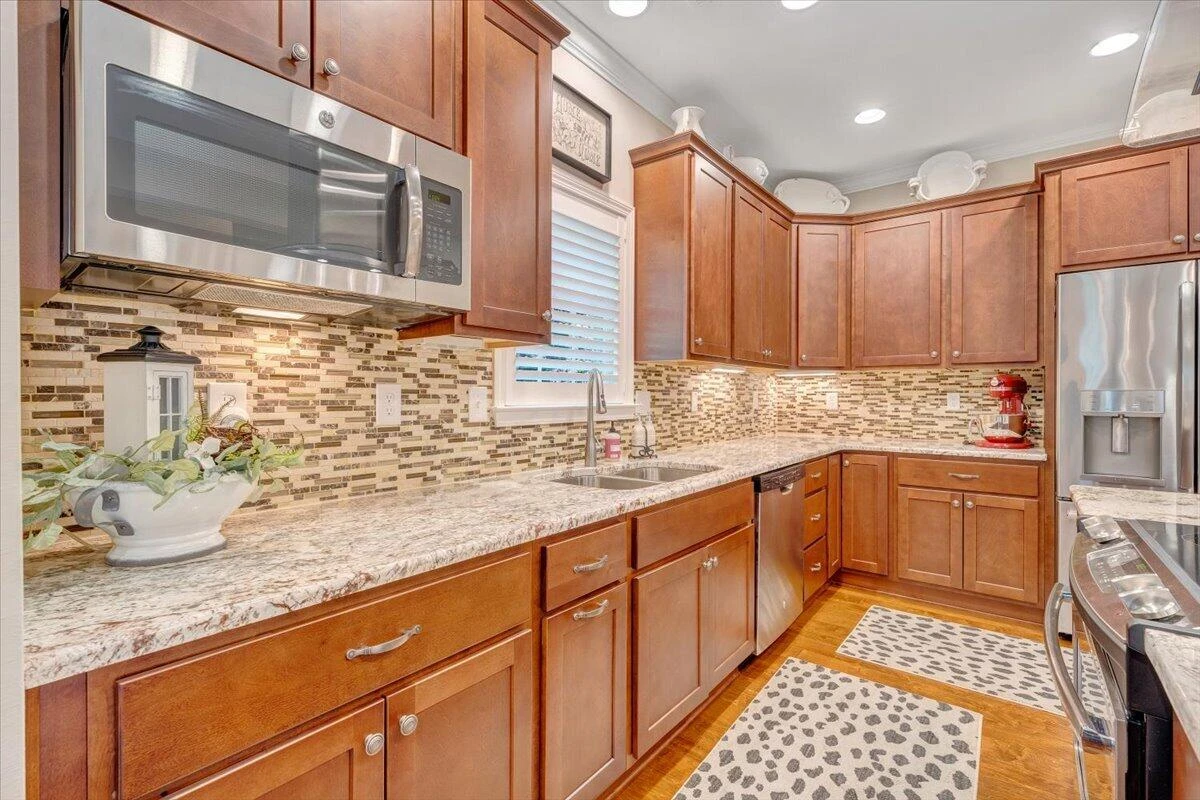 3601 Colonial Court DR - Photo 22