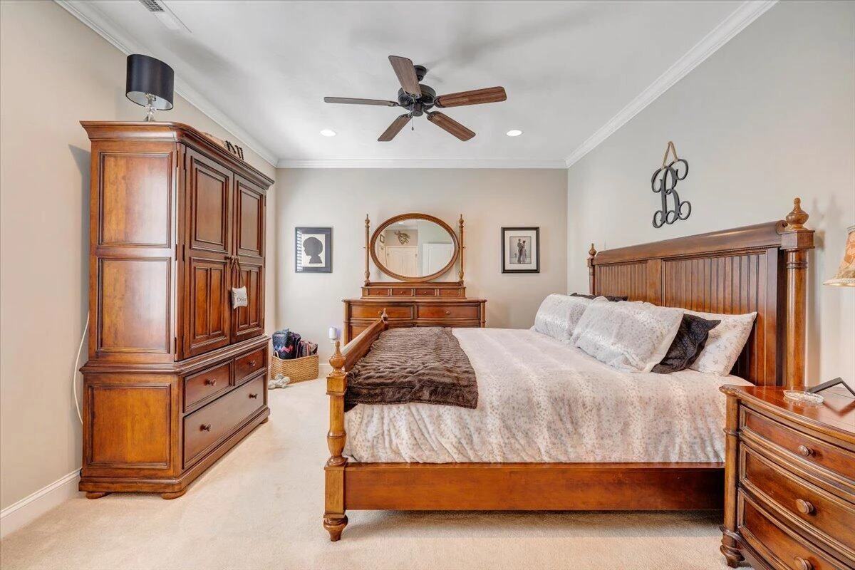 3601 Colonial Court DR - Photo 23