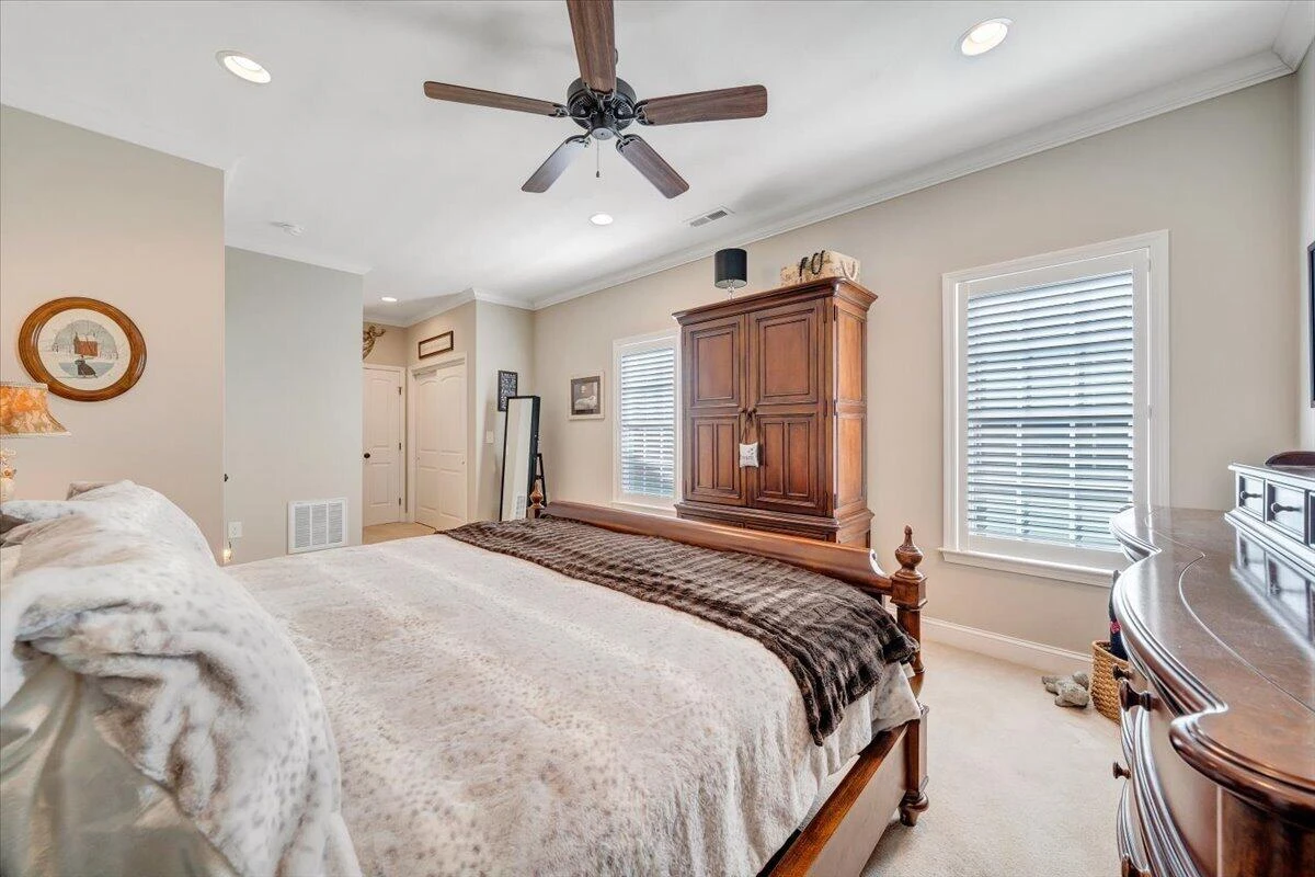 3601 Colonial Court DR - Photo 25