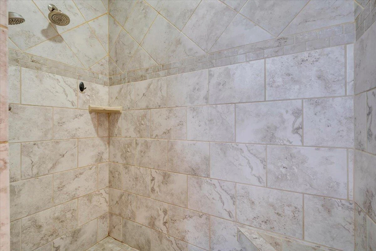 3601 Colonial Court DR - Photo 29