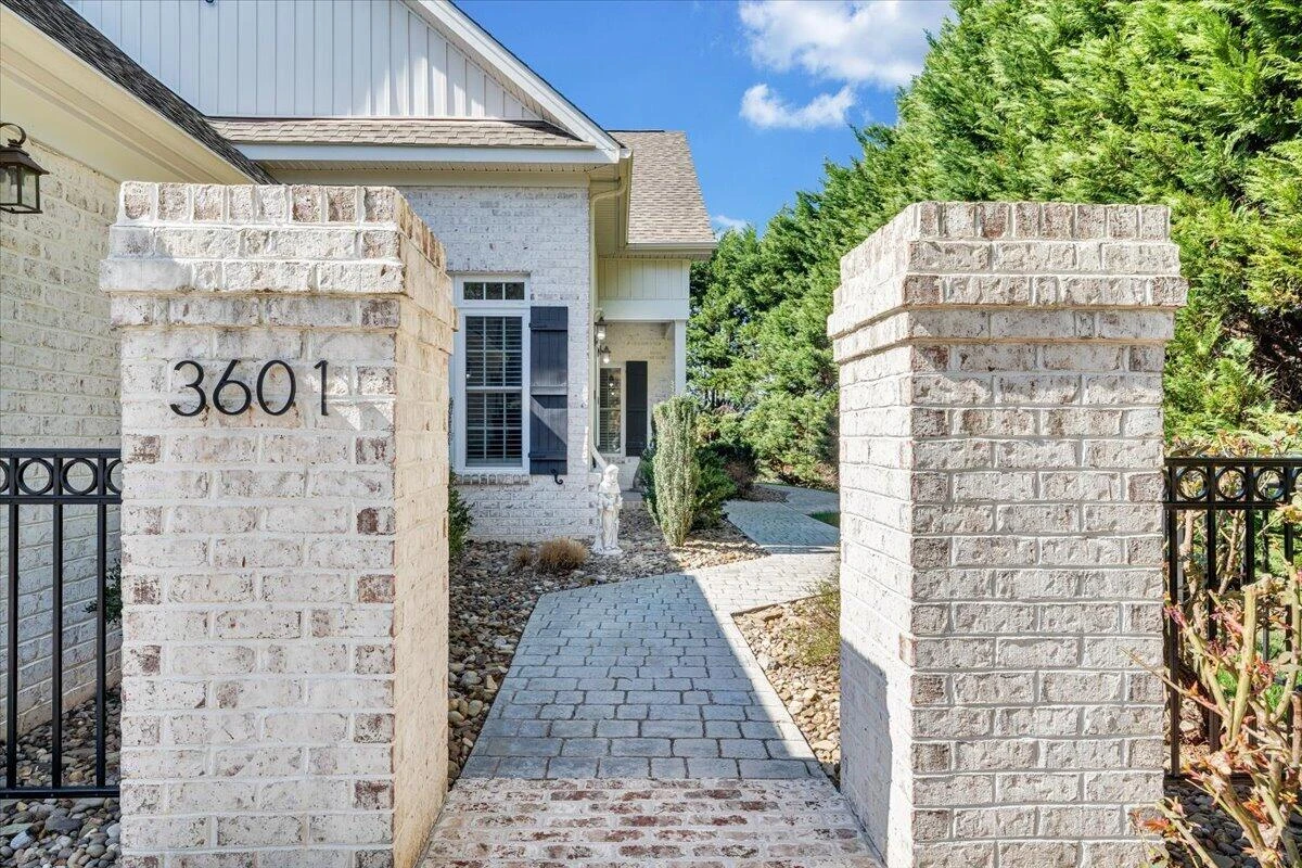 3601 Colonial Court DR - Photo 3