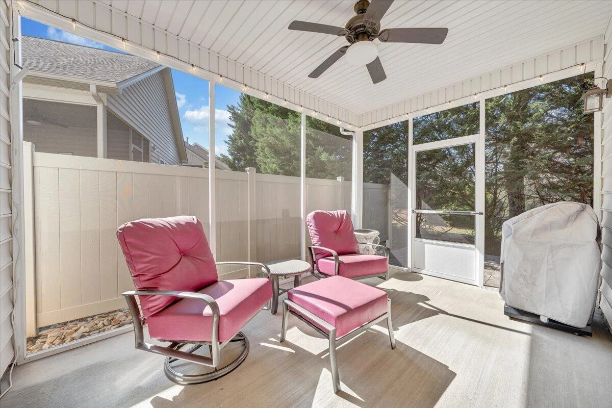 3601 Colonial Court DR - Photo 44