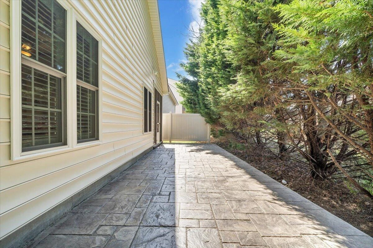 3601 Colonial Court DR - Photo 47