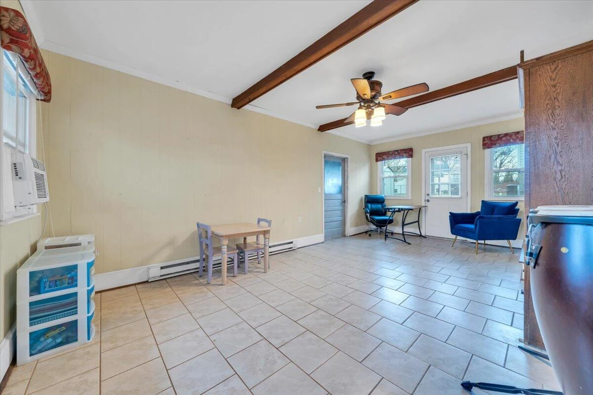 727 Plantation CIR - Photo 24