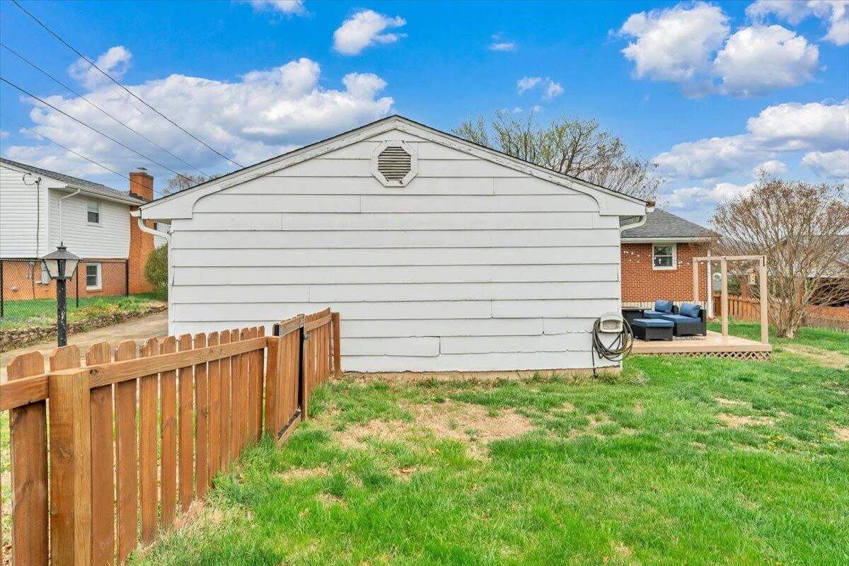 727 Plantation CIR - Photo 49