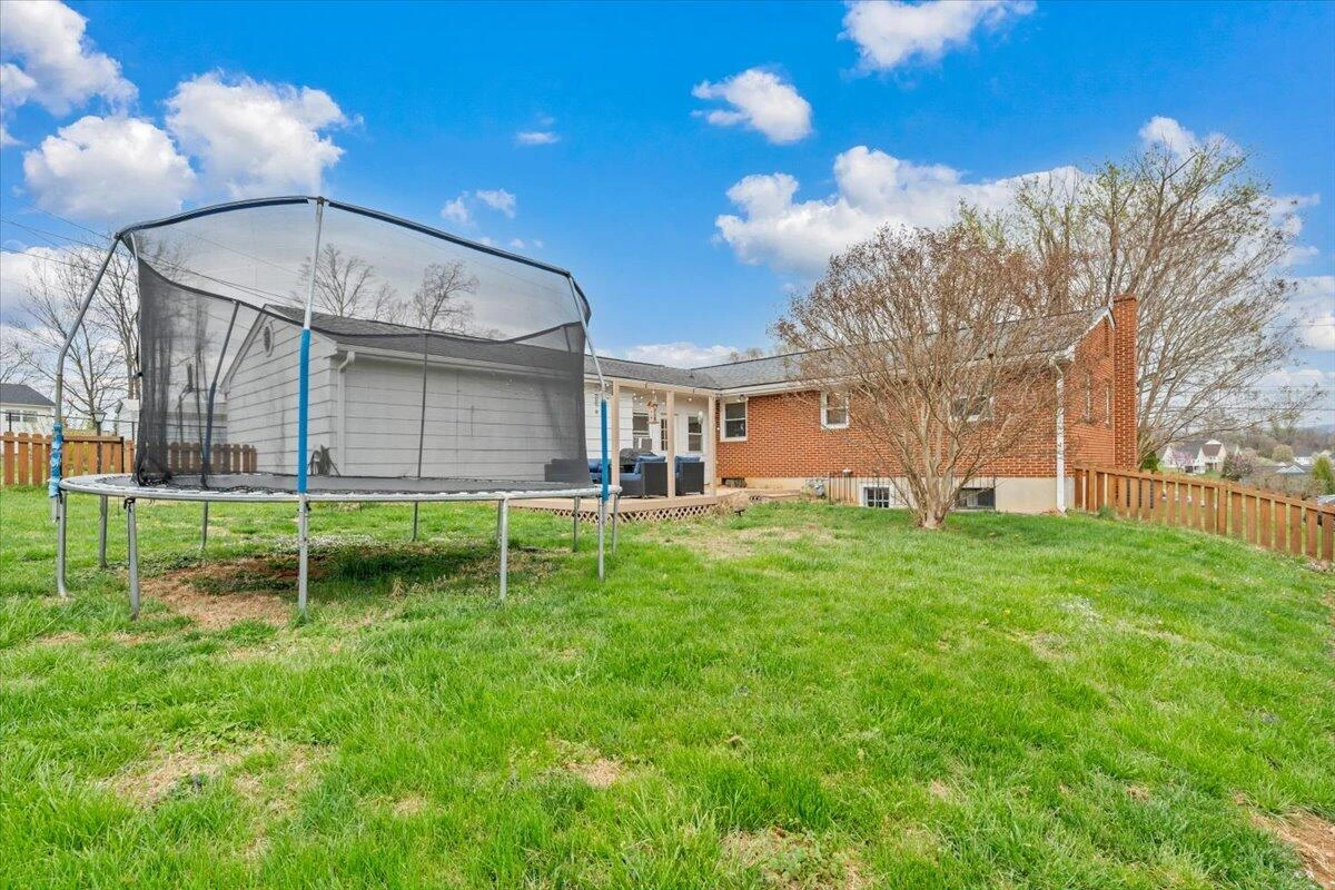 727 Plantation CIR - Photo 51