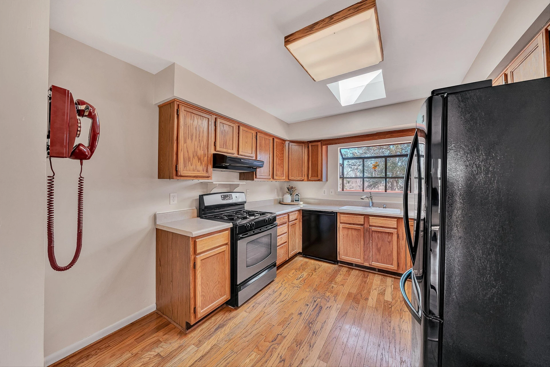 7901 Cedar Edge RD - Photo 15