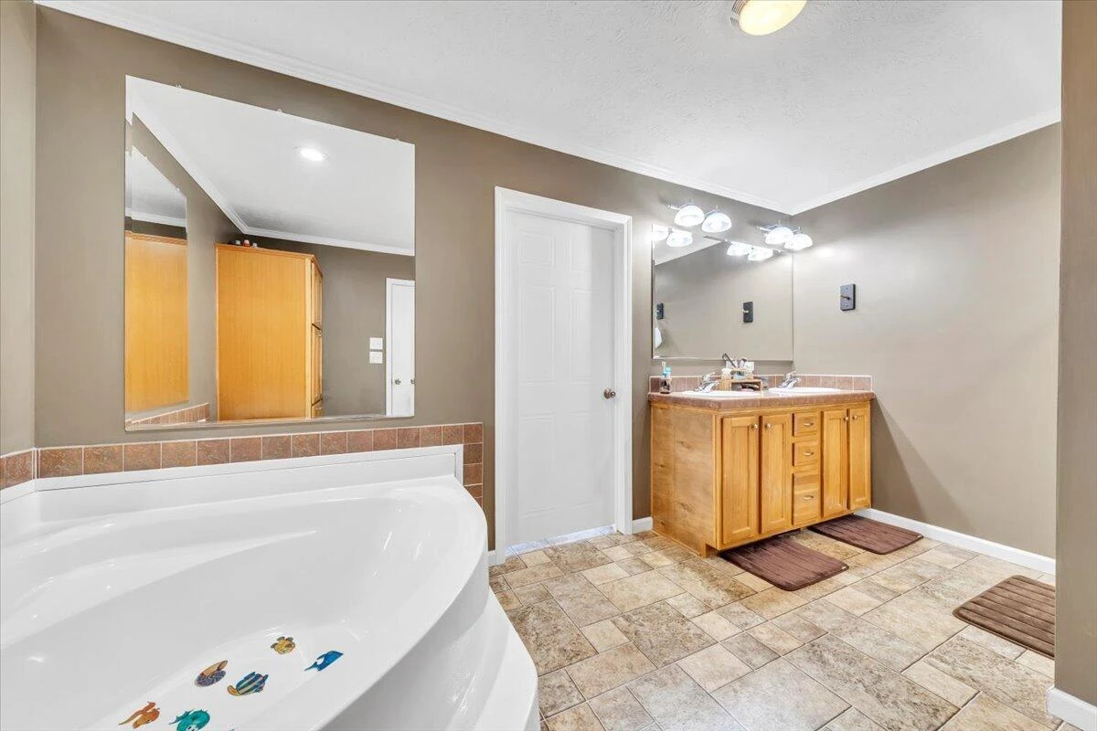 1060 MARBLE CREEK CT - Photo 26