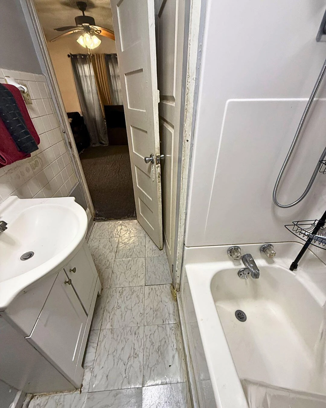 1622 Aspen ST NW - Photo 10